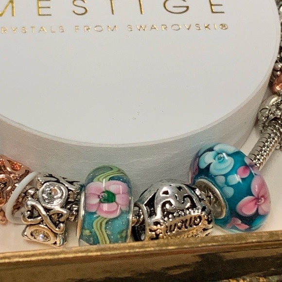 ✨HP✨Two-Tone Cherished Bracelet - Picture 5 of 14